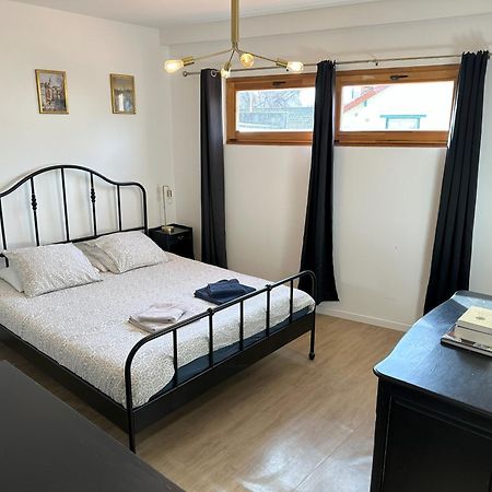Ferienwohnung Atelier Casanova Vitry-sur-Seine Exterior foto